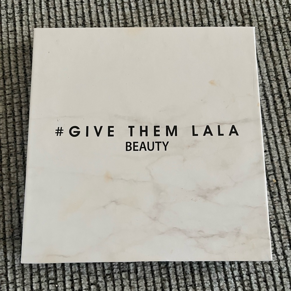 Give Them Lala Beauty Palette
